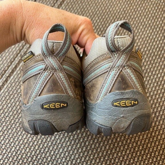Keen Waterproof Hiking Shoes Women’s Size 7.5 38 - Picture 5 of 11
